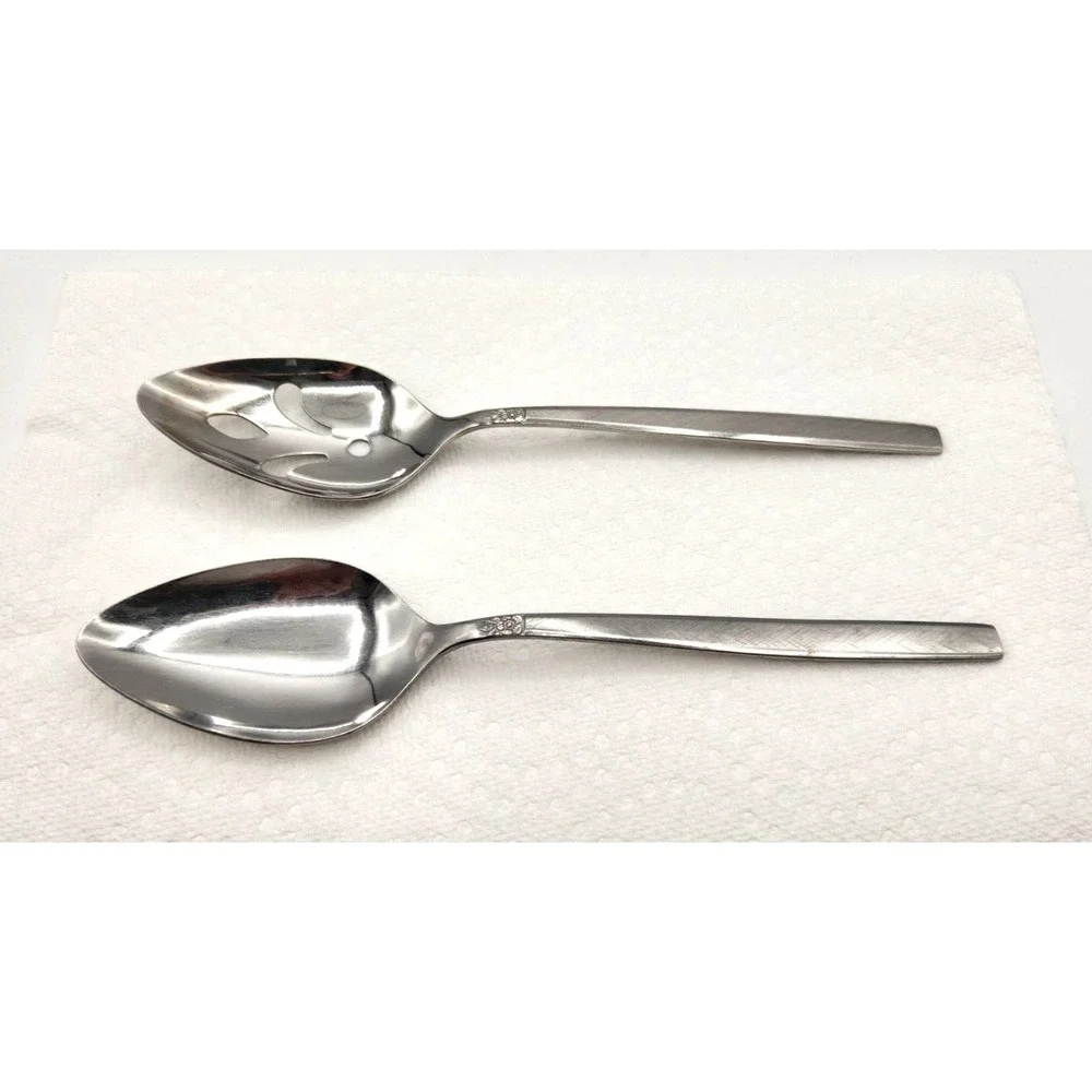 Oneida 1881 Rogers Melissa Serving Slotted Spoon Lot of 2 Stainless Flatware VTG